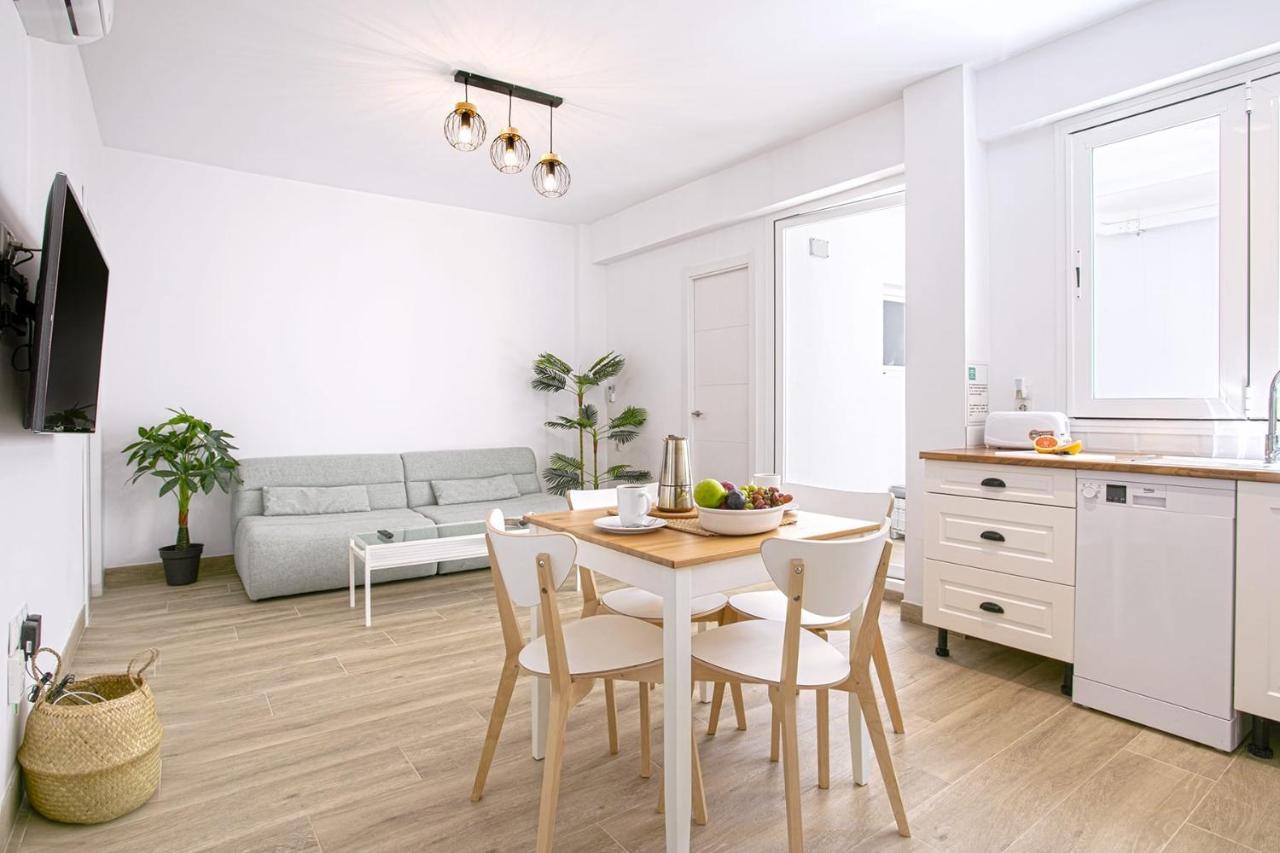 Precioso Apartamento Con Patio Málaga Extérieur photo