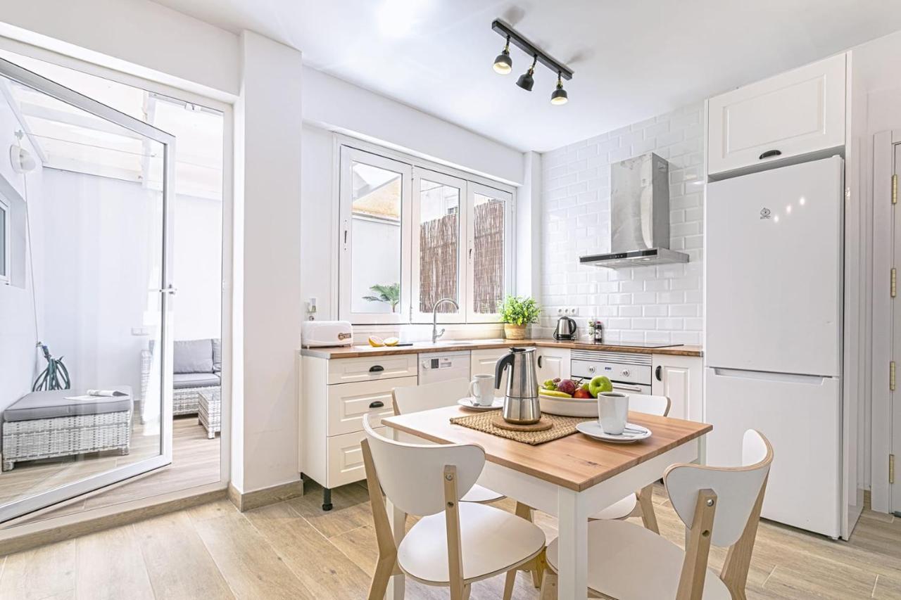 Precioso Apartamento Con Patio Málaga Extérieur photo